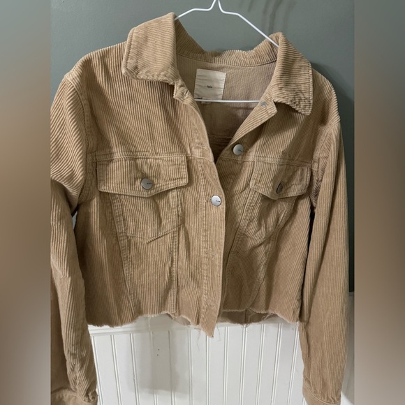 Tgla Jackets & Blazers - TGLA Women's Tan Corduroy Utility Jacket Cropped Large